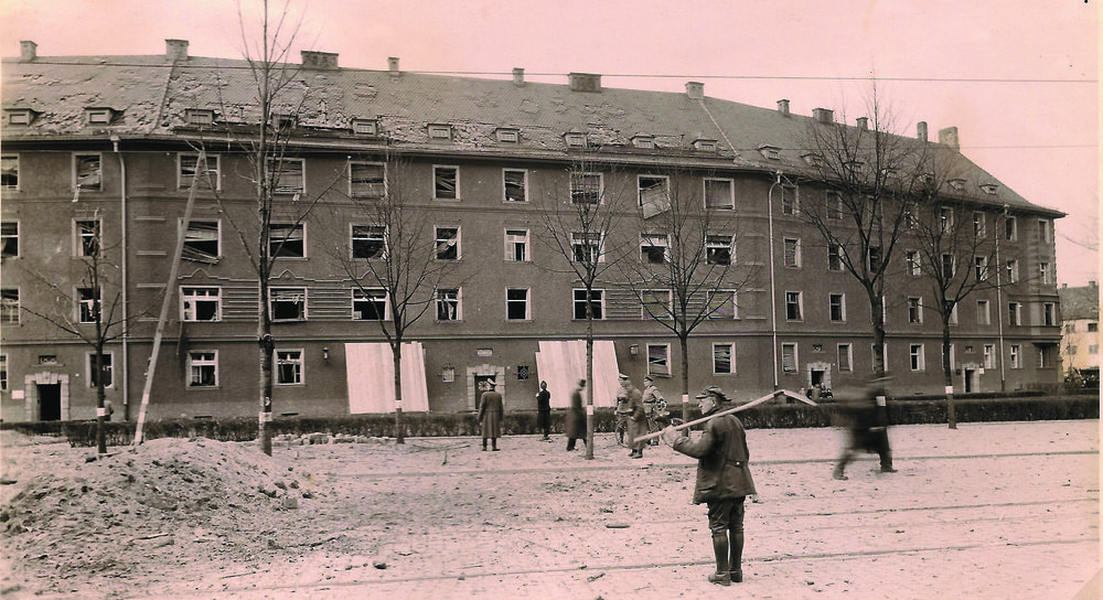 1945 - Grüner Block nach Fliegerangriff