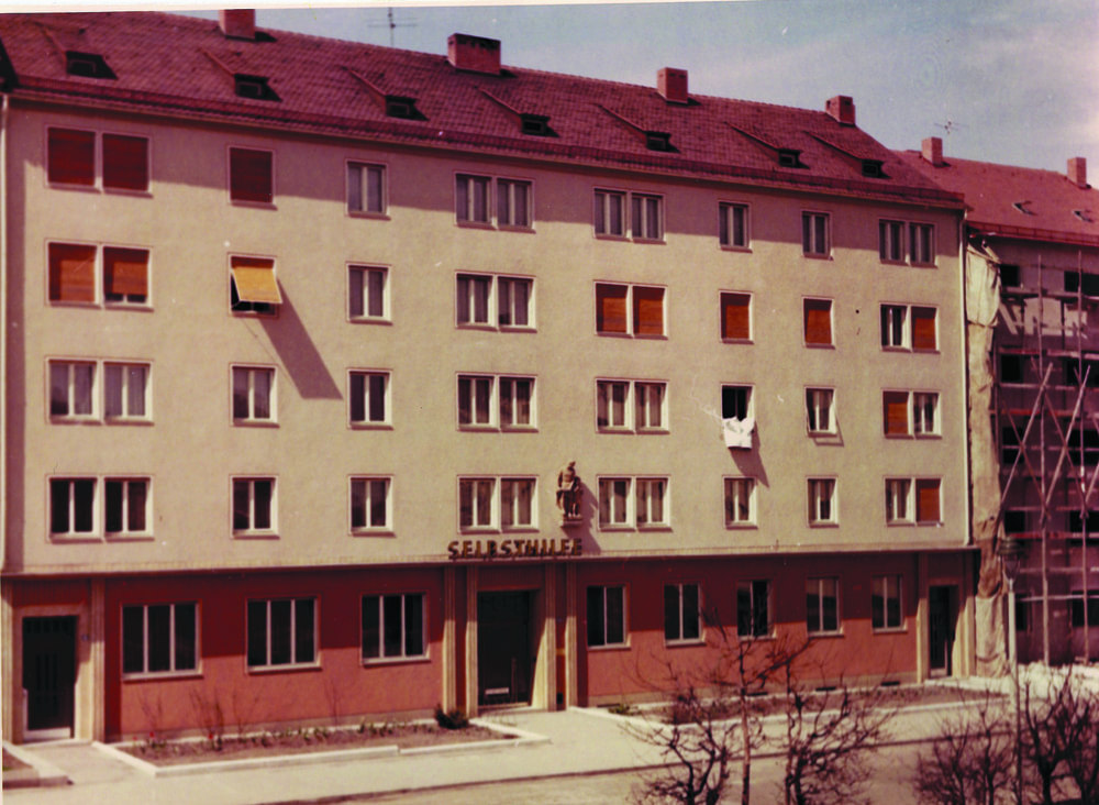 1955 - Singerblock mit Geschäftsstelle